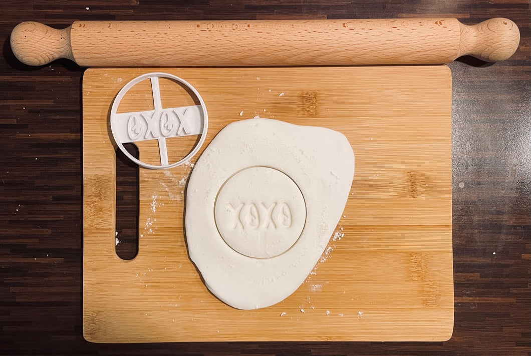 XOXO - Cookie Cutter